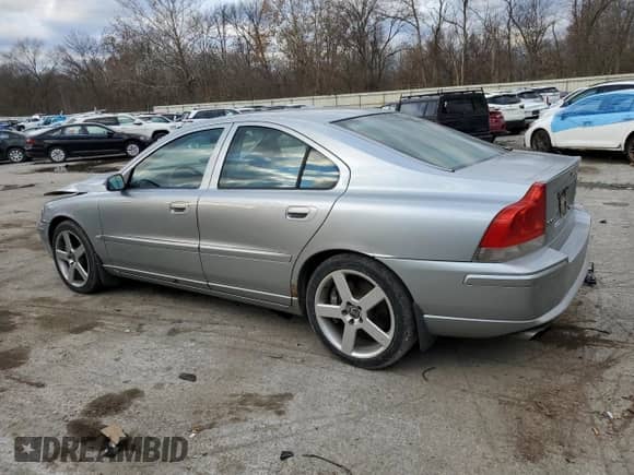 2006 Volvo S60 2.5L Turbo R с VIN YV1RH527662507371, выставлен на аукционе Copart как лот 80372214 с пробегом 163 879 миль миль и Списание • Salvage title. История ставок и продаж доступна на DreamBid. Изображение 2.