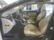 2011 Hyundai Elantra Limited z VIN KMHDH4AE1BU100689, wystawiony jako Copart lot #82238825 z przebiegiem 192 528 mil mil oraz Czysty tytuł • Clean title. Historia ofert i sprzedaży dostępna na DreamBid. Obrazek 7.