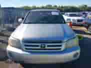 2005 Toyota Highlander с VIN JTEEP21A850127912, выставлен на аукционе IAAI как лот 43421571 с пробегом 254 538 миль миль и . История ставок и продаж доступна на DreamBid. Изображение 6.