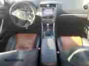 2013 Lexus IS 250 z VIN JTHCF5C24D5061638, wystawiony jako Copart lot #85134045 z przebiegiem 162 768 mil mil oraz Czysty tytuł • Clean title. Historia ofert i sprzedaży dostępna na DreamBid. Obrazek 8.