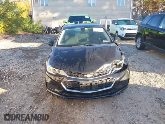 2017 Chevrolet Cruze LT с VIN 1G1BE5SM2H7246955, выставлен на аукционе IAAI как лот 43536453 с пробегом 46 373 миль миль и . История ставок и продаж доступна на DreamBid. Изображение 12.