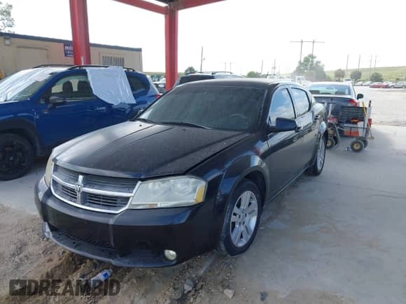 2009 Dodge Avenger SXT z VIN 1B3LC56B29N548173, wystawiony jako IAAI lot #41535093 z przebiegiem Nie podano mil oraz . Historia ofert i sprzedaży dostępna na DreamBid. Obrazek 2.