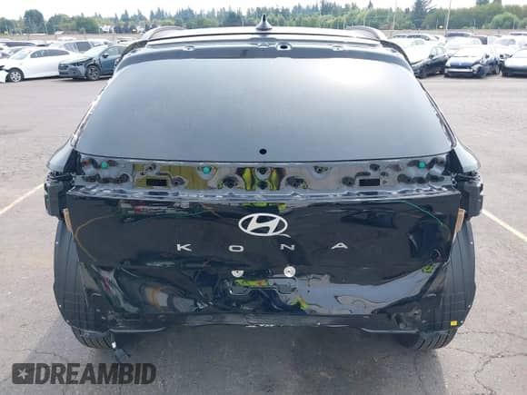 2025 Hyundai Kona SEL with VIN KM8HB3AB5SU253739, listed as a IAAI auction lot 43052126 with 1,971 mi miles and . Bid and sale history available at DreamBid. Image 6.