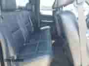 2012 GMC Sierra 1500 SLE z VIN 1GTR1VE09CZ272072, wystawiony jako IAAI lot #42071711 z przebiegiem 243 246 mil mil oraz . Historia ofert i sprzedaży dostępna na DreamBid. Obrazek 8.