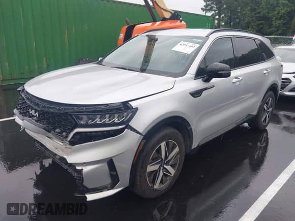 2022 Kia Sorento S с VIN 5XYRL4LC3NG122882, выставлен на аукционе IAAI как лот 42957403 с пробегом 44 814 миль миль и . История ставок и продаж доступна на DreamBid. Изображение 2.