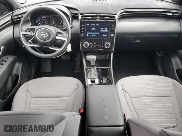 2024 Hyundai Santa Cruz SE с VIN 5NTJADAE2RH080860, выставлен на аукционе Copart как лот 86791885 с пробегом 12 505 миль миль и Списание • Salvage title. История ставок и продаж доступна на DreamBid. Изображение 8.