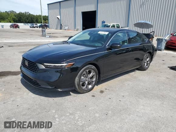 2023 Honda Accord EX-L with VIN 1HGCY2F62PA012590, listed as a Copart auction lot 71017045 with 32,515 mi miles and Non repairable. Bid and sale history available at DreamBid. Image 1.