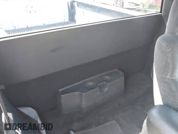 2000 Chevrolet S-10 LS with VIN 1GCCS19W5Y8264994, listed as a IAAI auction lot 42794755 with 178,900 mi miles and . Bid and sale history available at DreamBid. Image 8.