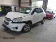 2015 Chevrolet Trax LT z VIN KL7CJLSBXFB204311, wystawiony jako IAAI lot #42765115 z przebiegiem 146 827 mil mil oraz . Historia ofert i sprzedaży dostępna na DreamBid. Obrazek 2.