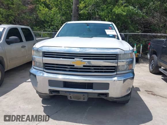 2015 Chevrolet Silverado 2500HD Work Truck z VIN 1GC2KUEG2FZ544827, wystawiony jako IAAI lot #42742386 z przebiegiem 176 272 mil mil oraz . Historia ofert i sprzedaży dostępna na DreamBid. Obrazek 6.