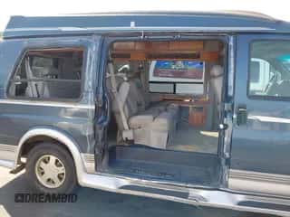 1999 Chevrolet Express с VIN 1GBFG15R6X1016165, выставлен на аукционе IAAI как лот 43278799 с пробегом 225 670 миль миль и . История ставок и продаж доступна на DreamBid. Изображение 6.
