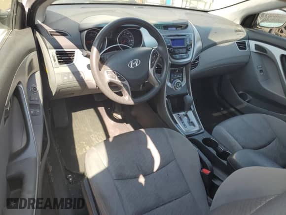 2013 Hyundai Elantra GS с VIN KMHDH6AE1DU020615, выставлен на аукционе Copart как лот 80195875 с пробегом 96 612 миль миль и Списание • Salvage title. История ставок и продаж доступна на DreamBid. Изображение 8.