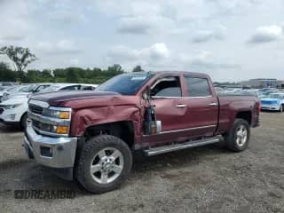 2016 Chevrolet Silverado 2500HD LTZ с VIN 1GC1KWE83GF307072, выставлен на аукционе Copart как лот 71121275 с пробегом 206 813 миль миль и Списание • Salvage title. История ставок и продаж доступна на DreamBid. Изображение 1.