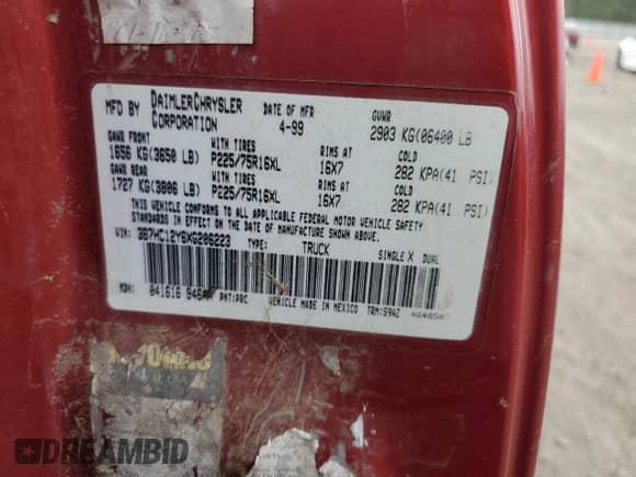 1999 Dodge 1500 с VIN 3B7HC12Y6XG206223, выставлен на аукционе Copart как лот 46043754 с пробегом 177 716 миль миль и Списание • Salvage title. История ставок и продаж доступна на DreamBid. Изображение 13.