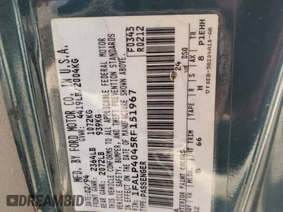 1994 Ford Mustang с VIN 1FALP4045RF151967, выставлен на аукционе Copart как лот 62315675 с пробегом 239 686 миль миль и Списание • Salvage title. История ставок и продаж доступна на DreamBid. Изображение 12.