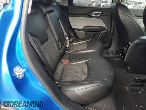 2022 Jeep Compass Latitude с VIN 3C4NJDBB6NT199879, выставлен на аукционе Copart как лот 80859685 с пробегом 19 295 миль миль и Списание • Salvage title. История ставок и продаж доступна на DreamBid. Изображение 11.