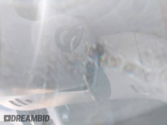 2006 Toyota Sienna XLE z VIN 5TDBA22C76S068357, wystawiony jako IAAI lot #43458263 z przebiegiem 198 727 mil mil oraz . Historia ofert i sprzedaży dostępna na DreamBid. Obrazek 11.