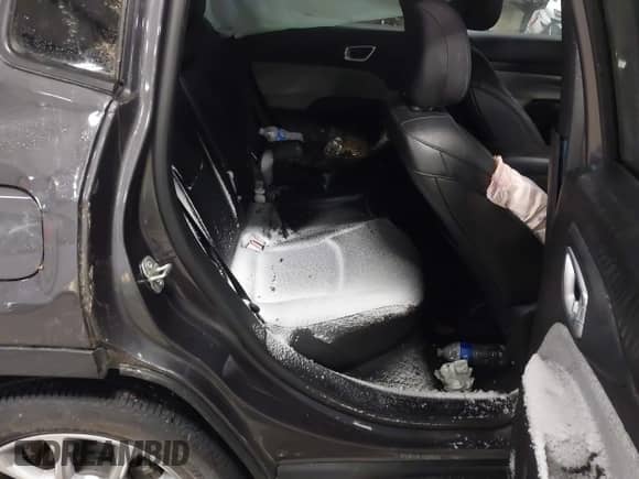 2024 Jeep Compass Latitude Lux с VIN 3C4NJDFN9RT120859, выставлен на аукционе IAAI как лот 41329622 с пробегом 16 483 миль миль и . История ставок и продаж доступна на DreamBid. Изображение 8.