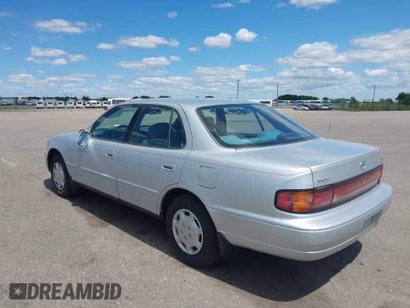 1992 Toyota Camry LE с VIN 4T1SK12EXNU101897, выставлен на аукционе IAAI как лот 42319166 с пробегом 134 260 миль миль и . История ставок и продаж доступна на DreamBid. Изображение 3.
