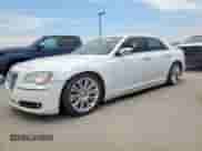 2013 Chrysler 300 C with VIN 2C3CCAET4DH551552, listed as a Copart auction lot 68446795 with 162,559 mi miles and Clean title. Bid and sale history available at DreamBid. Image 1.