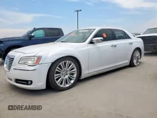 2013 Chrysler 300 C with VIN 2C3CCAET4DH551552, listed as a Copart auction lot 68446795 with 162,559 mi miles and Clean title. Bid and sale history available at DreamBid. Image 1.