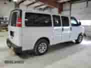 2014 Chevrolet Express Passenger LS z VIN 1GNSGBF40E1182270, wystawiony jako Copart lot #46731915 z przebiegiem Nie podano mil oraz Szkoda całkowita • Salvage title. Historia ofert i sprzedaży dostępna na DreamBid. Obrazek 3.