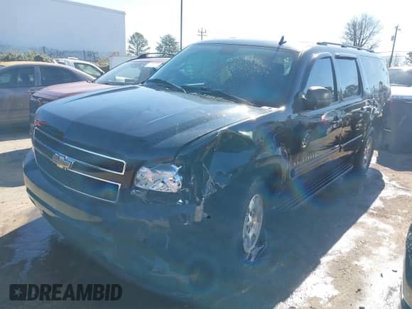 2008 Chevrolet Suburban 3LT с VIN 3GNFC16058G192836, выставлен на аукционе IAAI как лот 41474966 с пробегом 116 772 миль миль и . История ставок и продаж доступна на DreamBid. Изображение 6.