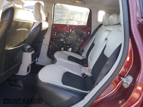 2020 Jeep Compass Latitude с VIN 3C4NJCBB8LT247177, выставлен на аукционе Copart как лот 48760535 с пробегом 106 700 миль миль и Списание • Salvage title. История ставок и продаж доступна на DreamBid. Изображение 11.