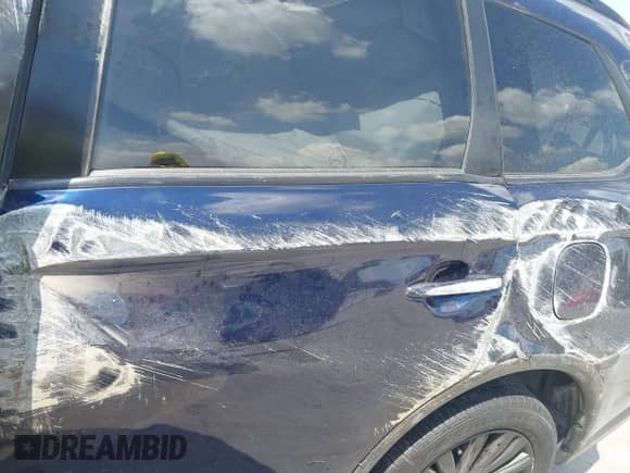 2020 Mitsubishi Outlander SE with VIN JA4AD3A31LZ042464, listed as a IAAI auction lot 42919215 with 75,341 mi miles and . Bid and sale history available at DreamBid. Image 6.