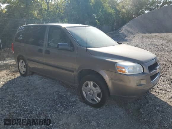 2006 Chevrolet Uplander LS z VIN 1GNDU23L46D149348, wystawiony jako Copart lot #80913105 z przebiegiem 176 209 mil mil oraz Szkoda całkowita • Salvage title. Historia ofert i sprzedaży dostępna na DreamBid. Obrazek 4.