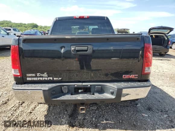 2009 GMC Sierra 1500 SLT с VIN 3GTEK33359G260121, выставлен на аукционе Copart как лот 61919715 с пробегом 226 388 миль миль и Списание • Salvage title. История ставок и продаж доступна на DreamBid. Изображение 6.