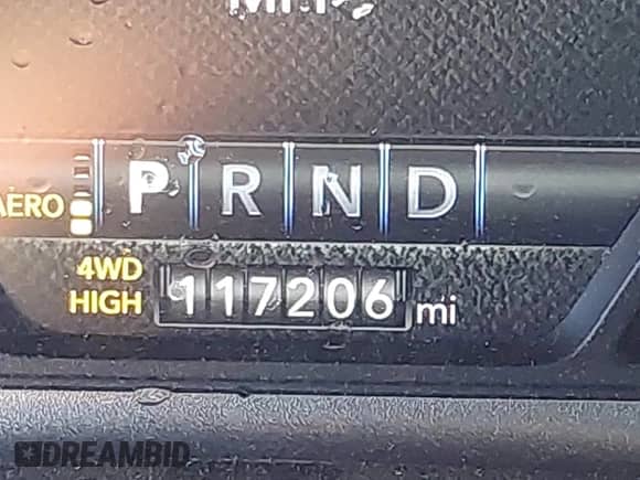 2020 Ram 1500 Limited z VIN 1C6SRFHT0LN146123, wystawiony jako IAAI lot #41407810 z przebiegiem 117 206 mil mil oraz . Historia ofert i sprzedaży dostępna na DreamBid. Obrazek 15.