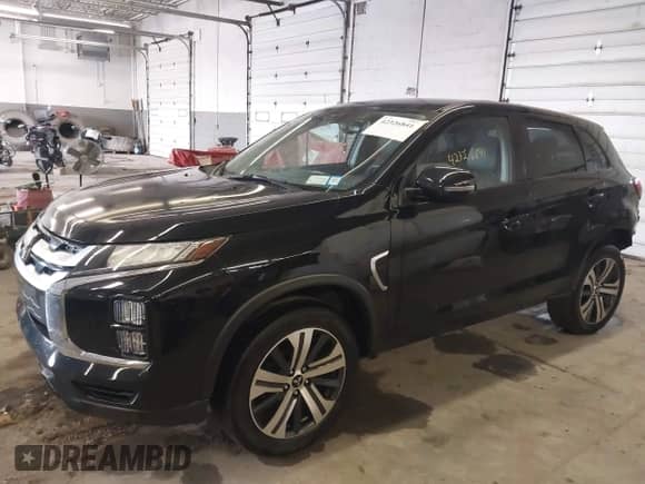 2022 Mitsubishi Outlander SE z VIN JA4APVAU9NU017355, wystawiony jako IAAI lot #42326841 z przebiegiem 41 574 mil mil oraz . Historia ofert i sprzedaży dostępna na DreamBid. Obrazek 17.