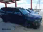 2021 Cadillac Escalade Sport z VIN 1GYS3FKL3MR216155, wystawiony jako IAAI lot #42049587 z przebiegiem 84 000 mil mil oraz . Historia ofert i sprzedaży dostępna na DreamBid. Obrazek 13.