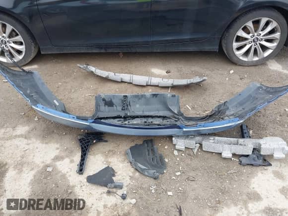 2015 Hyundai Genesis Coupe 3.8L Base с VIN KMHHT6KJ2FU126036, выставлен на аукционе IAAI как лот 42756710 с пробегом 58 419 миль миль и . История ставок и продаж доступна на DreamBid. Изображение 12.