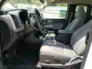 2020 Chevrolet Colorado 2WD Work Truck с VIN 1GCHSBEN6L1110577, выставлен на аукционе Copart как лот 54162365 с пробегом 138 367 миль миль и Списание • Salvage title. История ставок и продаж доступна на DreamBid. Изображение 7.