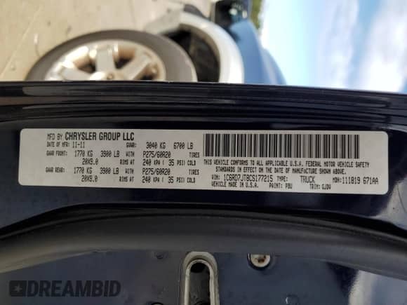 2012 Ram 1500 Laramie z VIN 1C6RD7JT8CS177215, wystawiony jako Copart lot #80062845 z przebiegiem 230 266 mil mil oraz Szkoda całkowita • Salvage title. Historia ofert i sprzedaży dostępna na DreamBid. Obrazek 13.