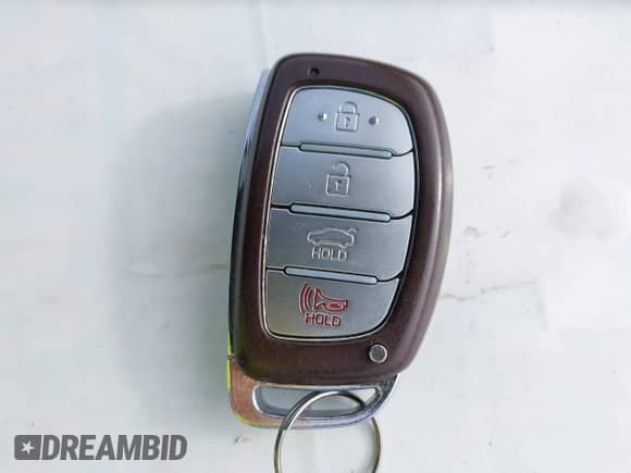 2016 Hyundai Sonata Limited с VIN 5NPE34AF5GH297917, выставлен на аукционе IAAI как лот 42143795 с пробегом 121 451 миль миль и . История ставок и продаж доступна на DreamBid. Изображение 11.