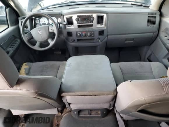 2007 Dodge 1500 SLT z VIN 3D7KR19D87G838900, wystawiony jako Copart lot #74038994 z przebiegiem 270 039 mil mil oraz Szkoda całkowita • Salvage title. Historia ofert i sprzedaży dostępna na DreamBid. Obrazek 8.