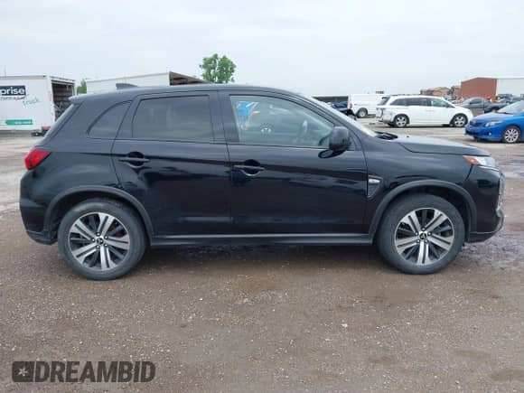 2021 Mitsubishi Outlander ES z VIN JA4APUAU7MU032574, wystawiony jako IAAI lot #42340678 z przebiegiem 81 863 mil mil oraz . Historia ofert i sprzedaży dostępna na DreamBid. Obrazek 13.