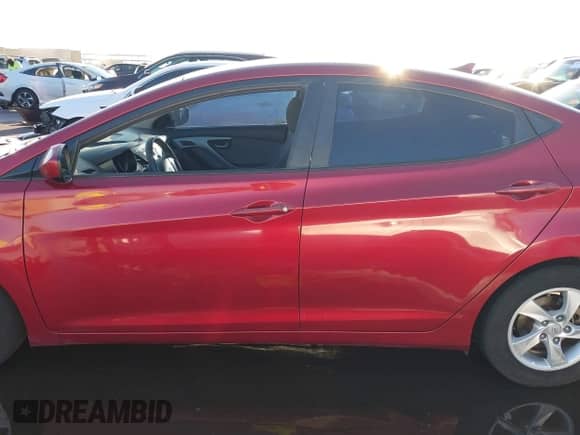 2014 Hyundai Elantra SE with VIN 5NPDH4AE1EH502747, listed as a IAAI auction lot 43322170 with 159,310 mi miles and . Bid and sale history available at DreamBid. Image 14.