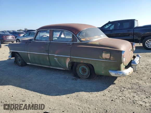 1954 Chevrolet Malibu с VIN 0892716F54Z, выставлен на аукционе Copart как лот 90107225 с пробегом 34 813 миль миль и Чистый • Clean title. История ставок и продаж доступна на DreamBid. Изображение 2.