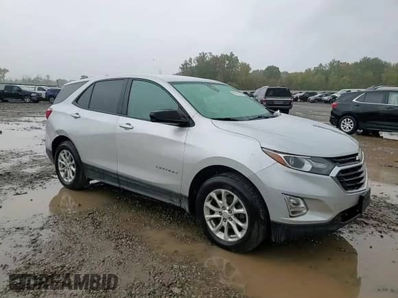 2021 Chevrolet Equinox LS z VIN 3GNAXSEV5MS172451, wystawiony jako Copart lot #80827035 z przebiegiem 111 506 mil mil oraz Szkoda całkowita • Salvage title. Historia ofert i sprzedaży dostępna na DreamBid. Obrazek 14.