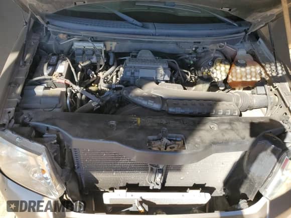 2004 Ford F-150 XL with VIN 1FTPX12594NB86753, listed as a Copart auction lot 82329625 with 195,527 mi miles and Salvage title. Bid and sale history available at DreamBid. Image 11.