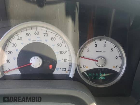 2006 Dodge Dakota SLT with VIN 1D7HW42KX6S520054, listed as a Copart auction lot 53320995 with 205,206 mi miles and Salvage title. Bid and sale history available at DreamBid. Image 9.