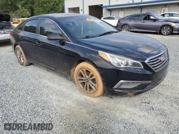 2015 Hyundai Sonata SE с VIN 5NPE24AF4FH241064, выставлен на аукционе Copart как лот 81816395 с пробегом 171 086 миль миль и Списание • Salvage title. История ставок и продаж доступна на DreamBid. Изображение 4.
