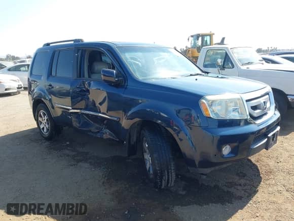2009 Honda Pilot Touring with VIN 5FNYF38839B003759, listed as a IAAI auction lot 42594357 with 208,297 mi miles and . Bid and sale history available at DreamBid. Image 1.