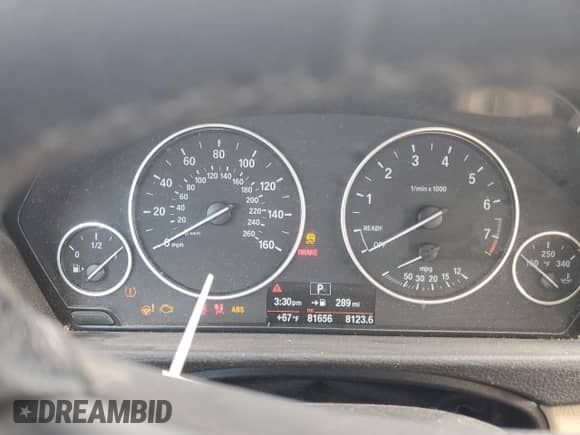 2016 BMW 3 Series 320i xDrive with VIN WBA8A3C51GK688949, listed as a Copart auction lot 44776385 with 81,656 mi miles and Salvage title. Bid and sale history available at DreamBid. Image 9.