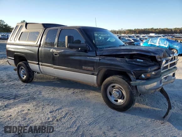 1999 Dodge 2500 с VIN 3B7KC2367XG112716, выставлен на аукционе Copart как лот 84625064 с пробегом 311 211 миль миль и Списание • Salvage title. История ставок и продаж доступна на DreamBid. Изображение 4.