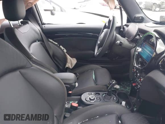 2023 MINI Hardtop John Cooper Works with VIN WMW73DH08P2T28604, listed as a IAAI auction lot 42371462 with 9,044 mi miles and . Bid and sale history available at DreamBid. Image 5.